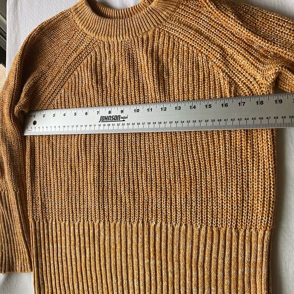 Universal Thread Women Long Sleeve Scoop Neck Knit Sweater size S,Mustard Yellow - Picture 2 of 7